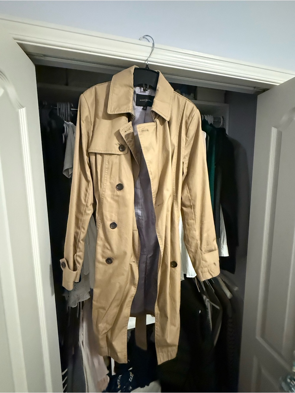Banana Republic Tan Trench Coat with Check Lining